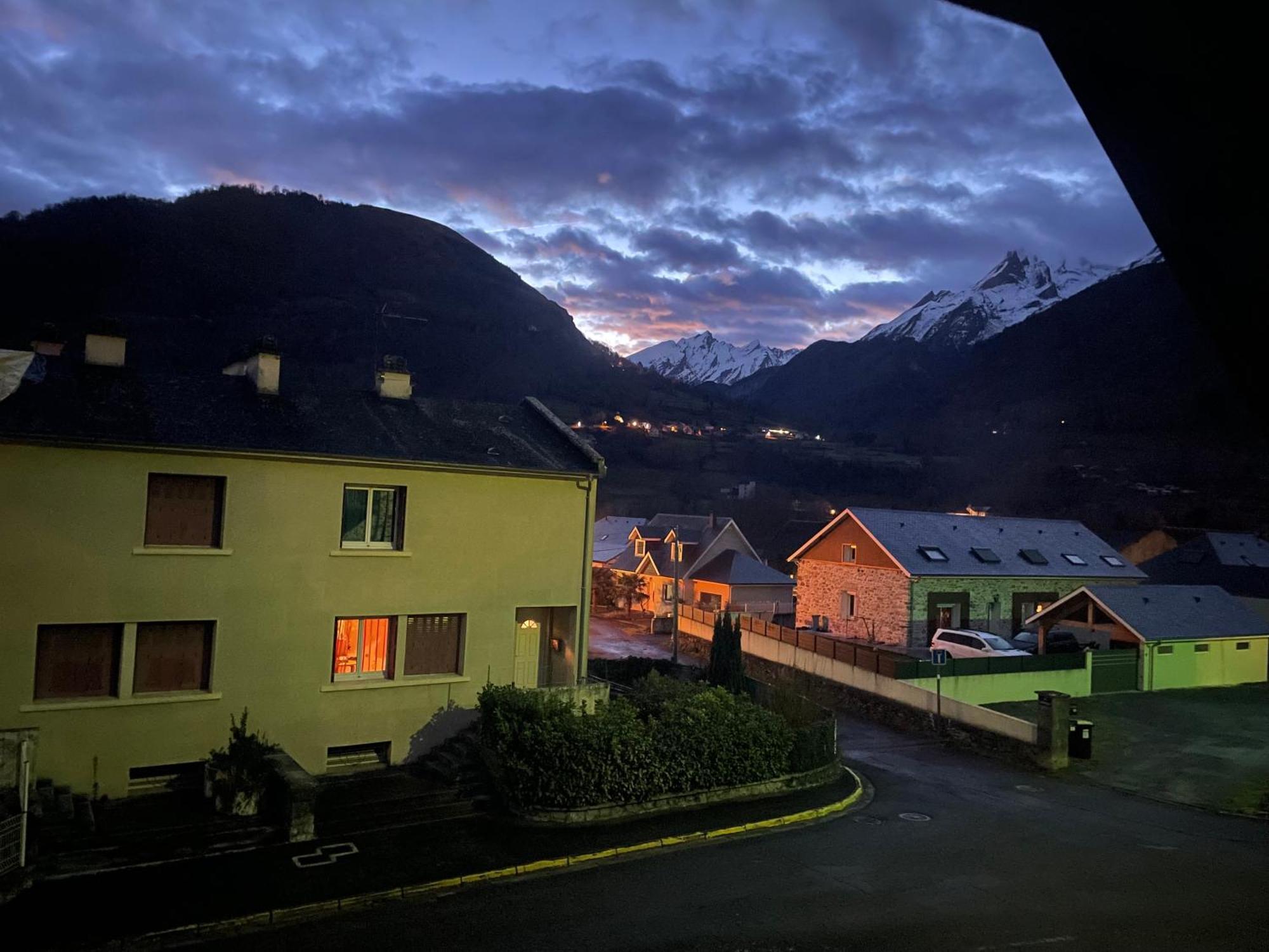 Appartement Cocoon Avec Jardin Et Vue Montagne Laruns Esterno foto
