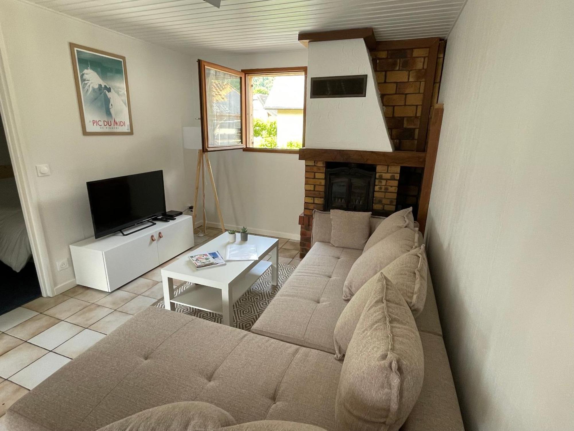 Appartement Cocoon Avec Jardin Et Vue Montagne Laruns Esterno foto