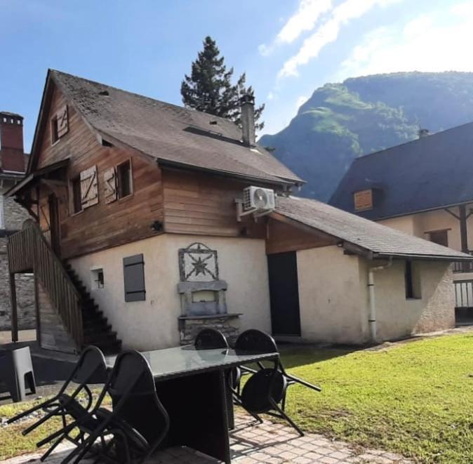Appartement Cocoon Avec Jardin Et Vue Montagne Laruns Esterno foto